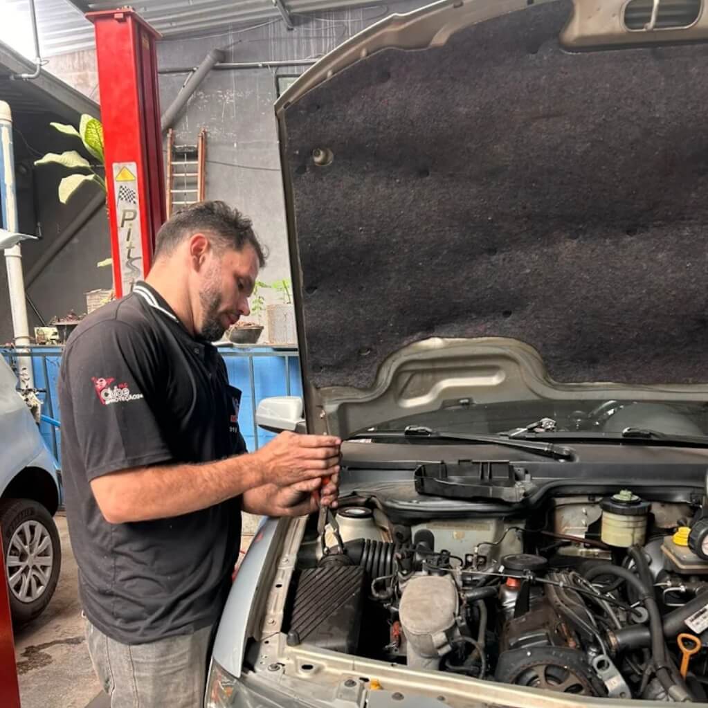 Time de Especialistas - MB Centro Automotivo